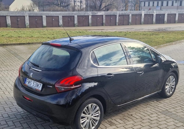 Peugeot 208 cena 33999 przebieg: 81000, rok produkcji 2017 z Wschowa małe 172
